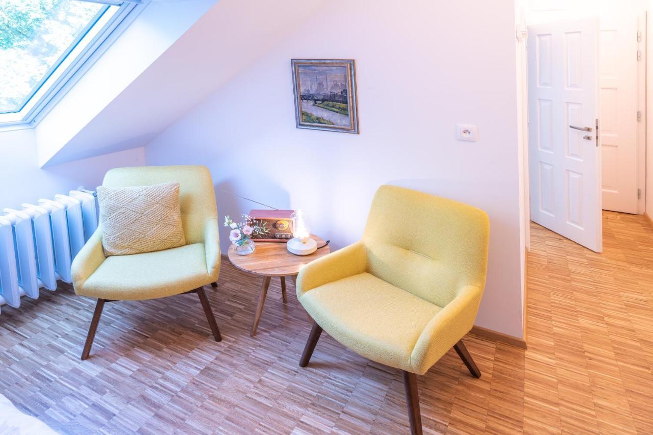 Cute Rooms اوسترافا المظهر الخارجي الصورة